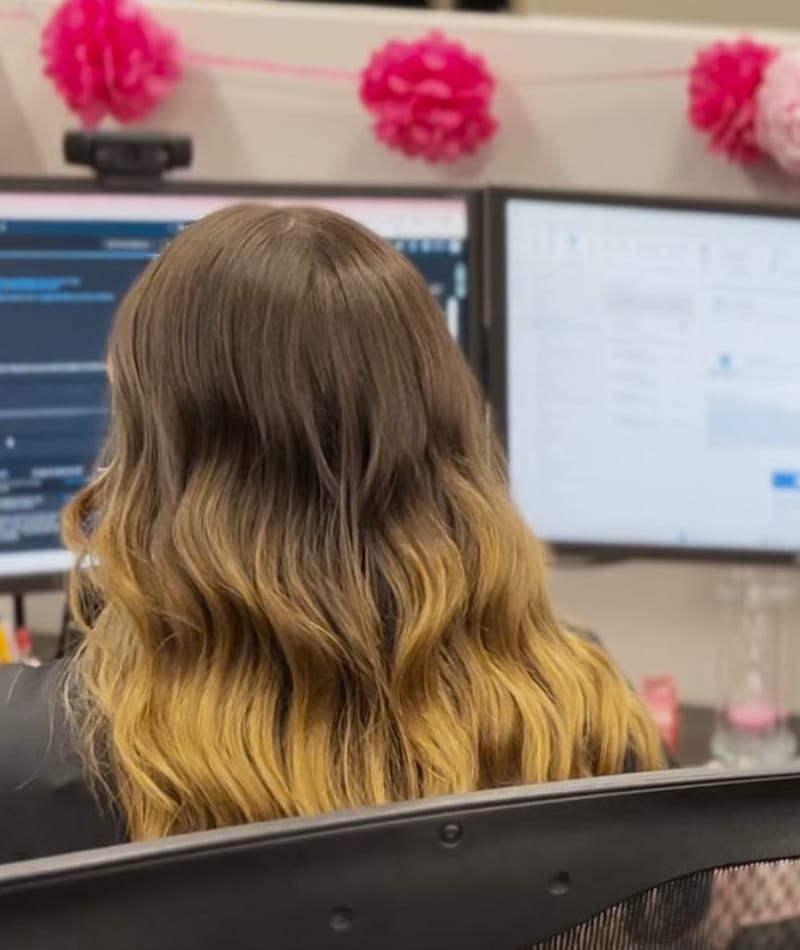 Close up of an IT support specialist providing remote support for a client.